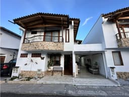 VENDO CASA EN UNIDAD CERRADA UBICADA EN LA CEJA