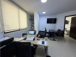 ARRIENDO OFICINA EN EL PRADO CANON+ ADMON